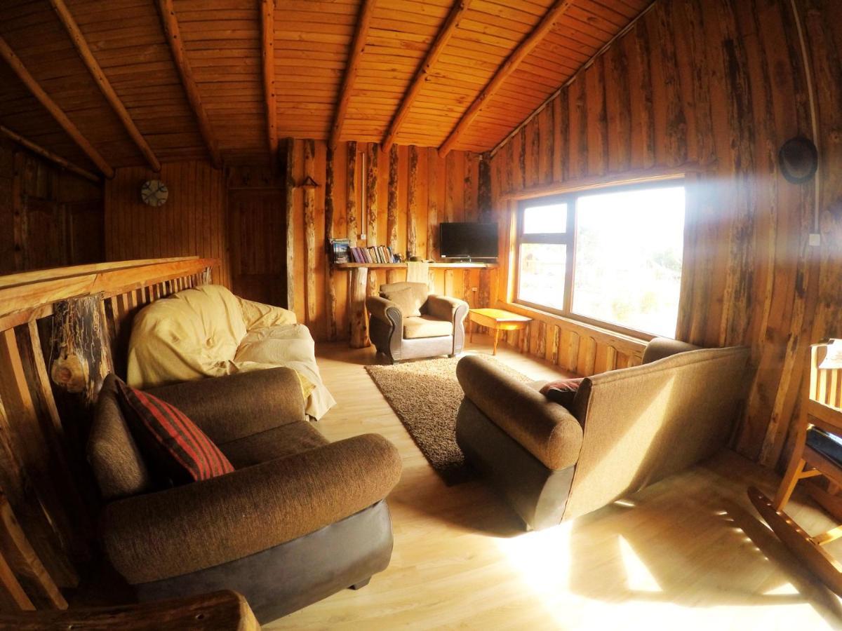 Hospedaje Y Agrocamping Relmucura Melipeuco Ngoại thất bức ảnh